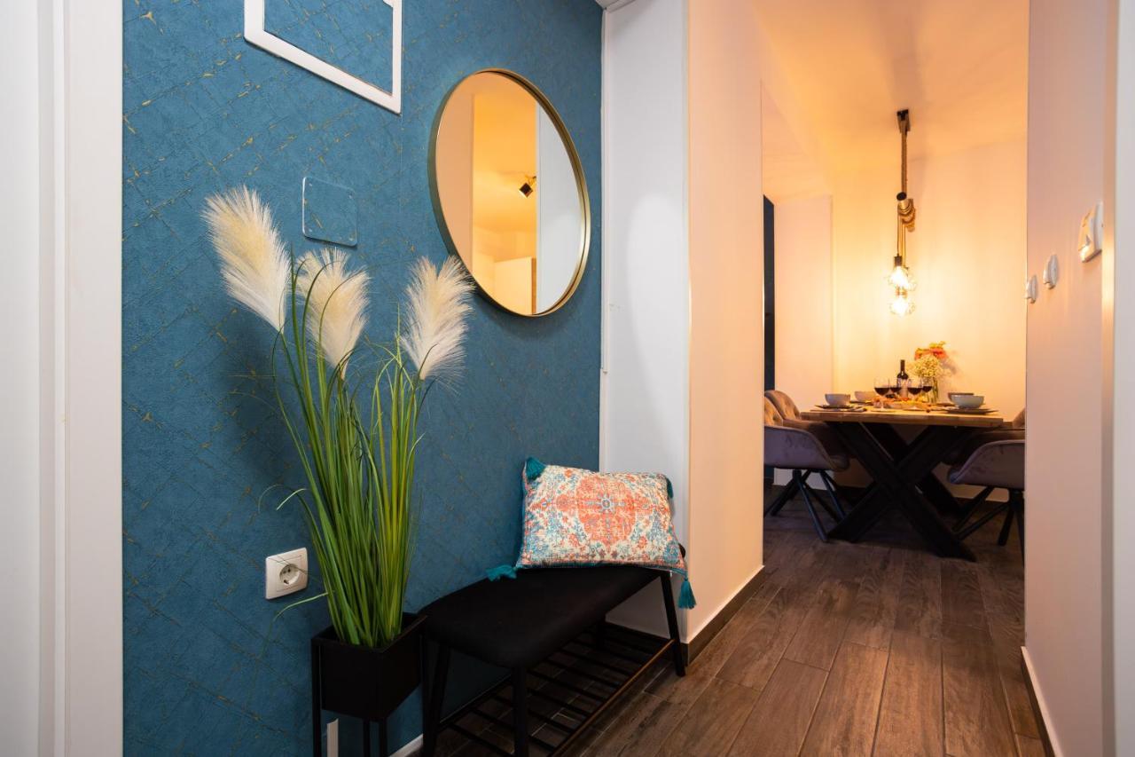 Oasis Luxury Apartment With Terrarce And Jacuzzi Split Kültér fotó