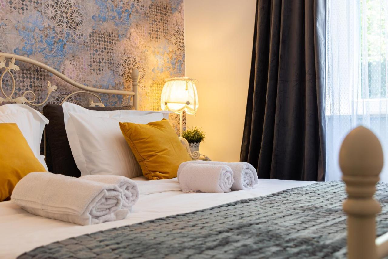 Oasis Luxury Apartment With Terrarce And Jacuzzi Split Kültér fotó