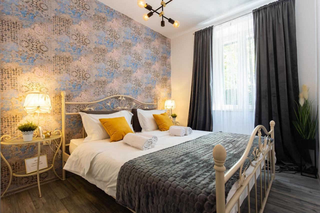 Oasis Luxury Apartment With Terrarce And Jacuzzi Split Kültér fotó